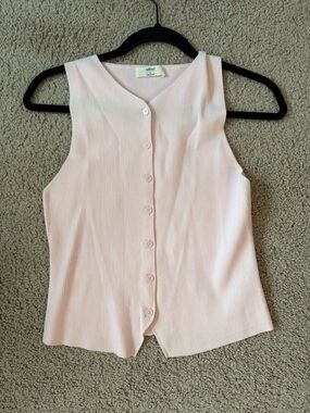 Aritzia Ribbed Button-Front Tank in Light Pink